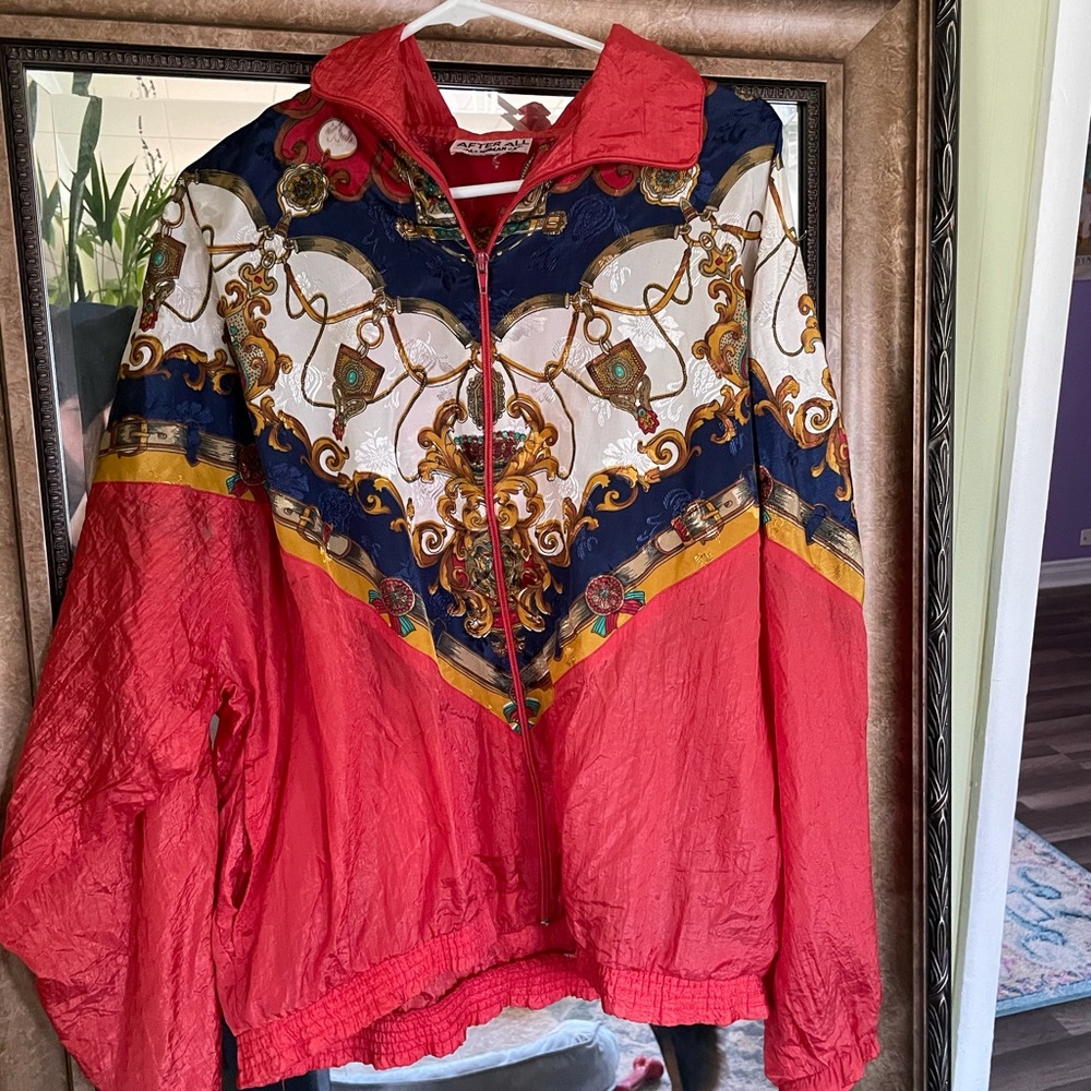 VINTAGE AFTER ALL WINDBREAKER